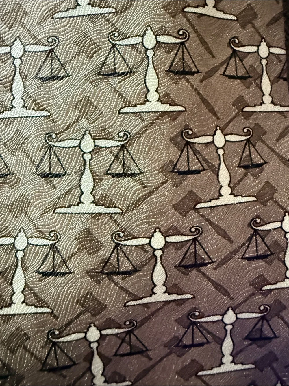 RM Style Men's Beige Patterned Tie - Scales Motif
